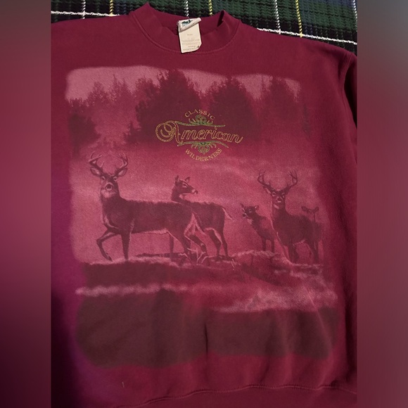 Vintage Whitetail Deer Crewneck - Picture 2 of 5